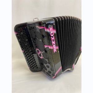 Hohner Fun Musette 96 basses noir tag mauve