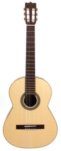 GUITARE CLASSIQUE 4-4 AER
